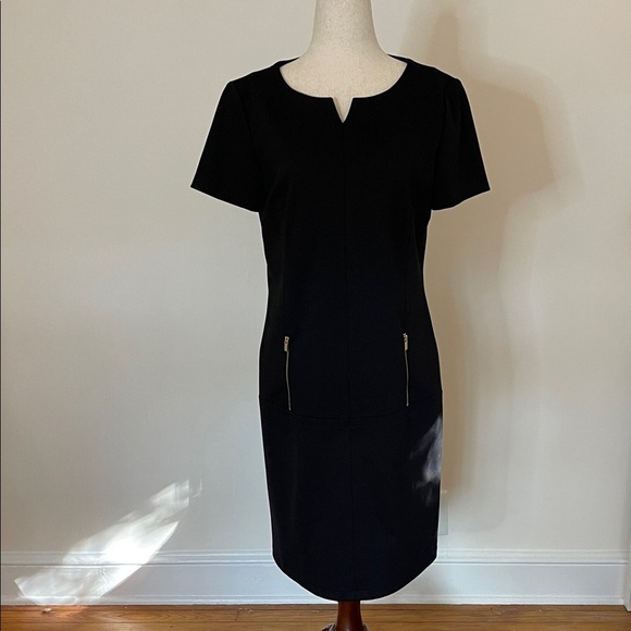 Tahari Dresses & Skirts - Tahari by Arthur S. Levine Black Sheath Dress | Size 6 | Classic Career EUC